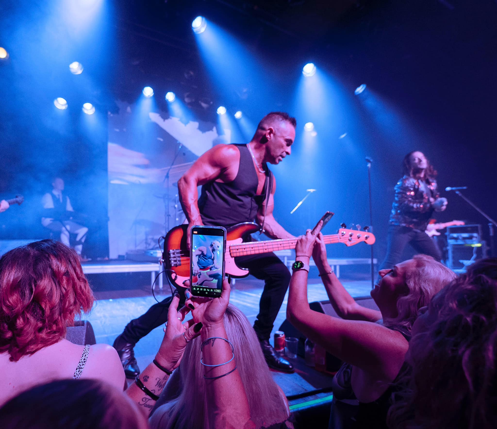 Don't Change carousel image 12